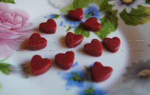 srdíčka malá červená barvena přírodními barvivy