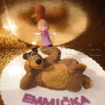 marcipanové figurky Máša a medvěd