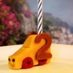 svíčka autíčko s číslem - figurka na dort